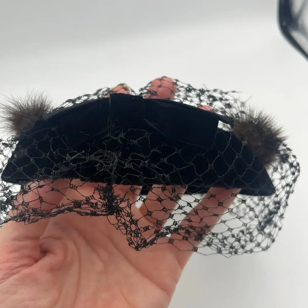 Women's Vintage Fascinator Hat Black Fur Trimmed Front Veil 1940's Era - Picture 6 of 8